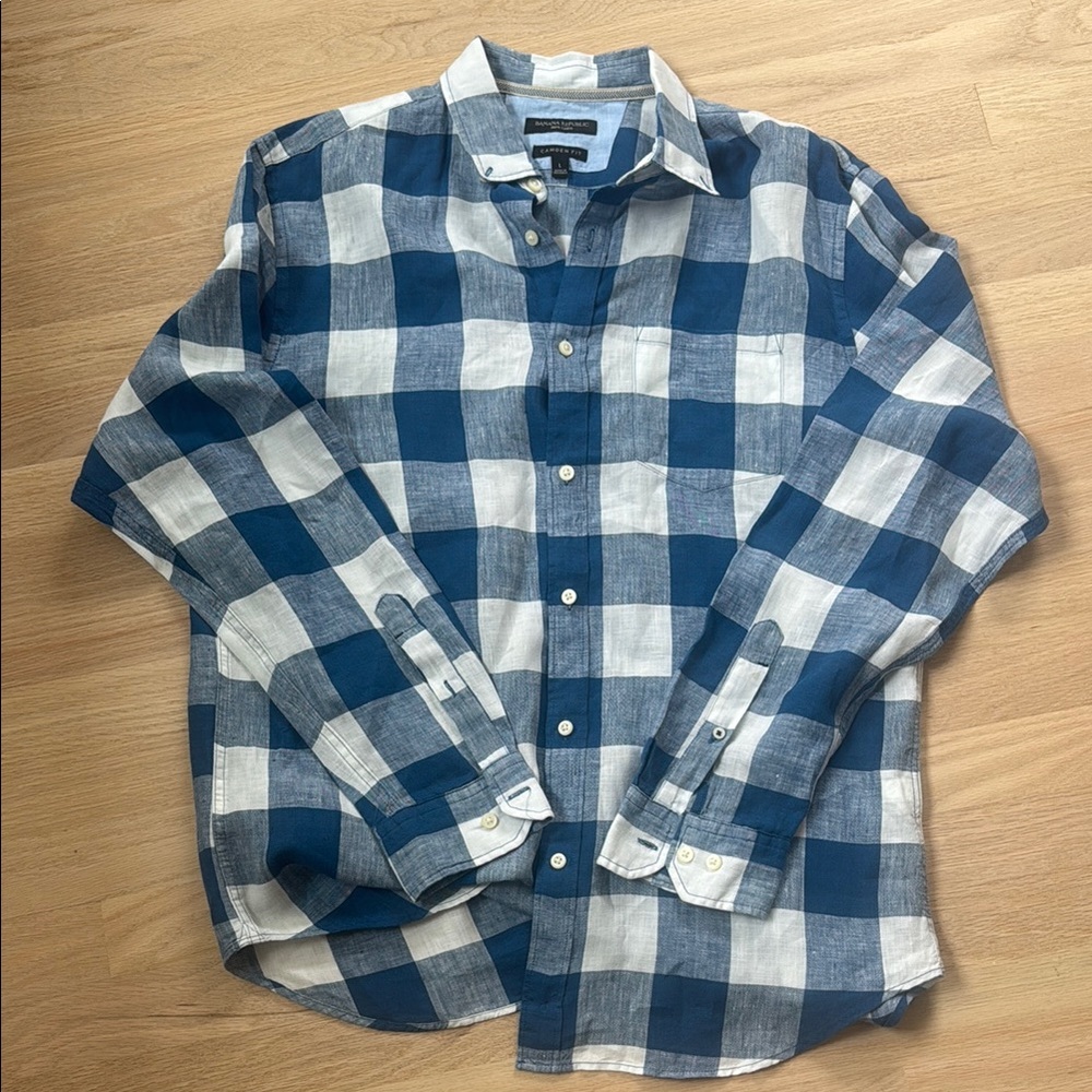 Banana Republic Blue and White Linen Plaid Men's Shirt